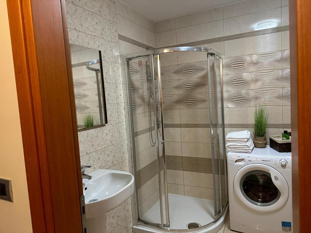 Luxury Condo In Tirana Exterior foto